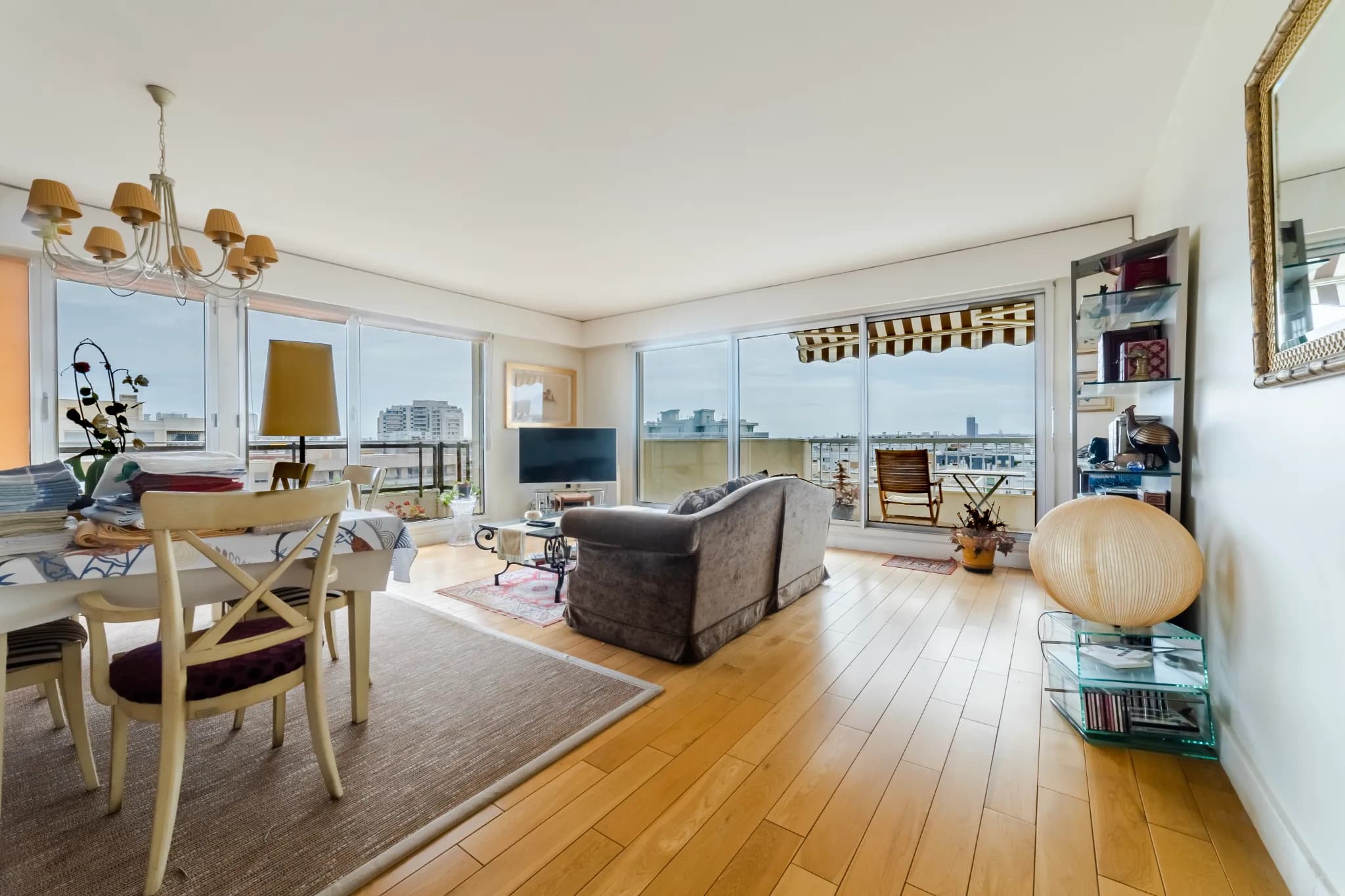 Courbevoie/ Bécon appartement 3P 83 m²