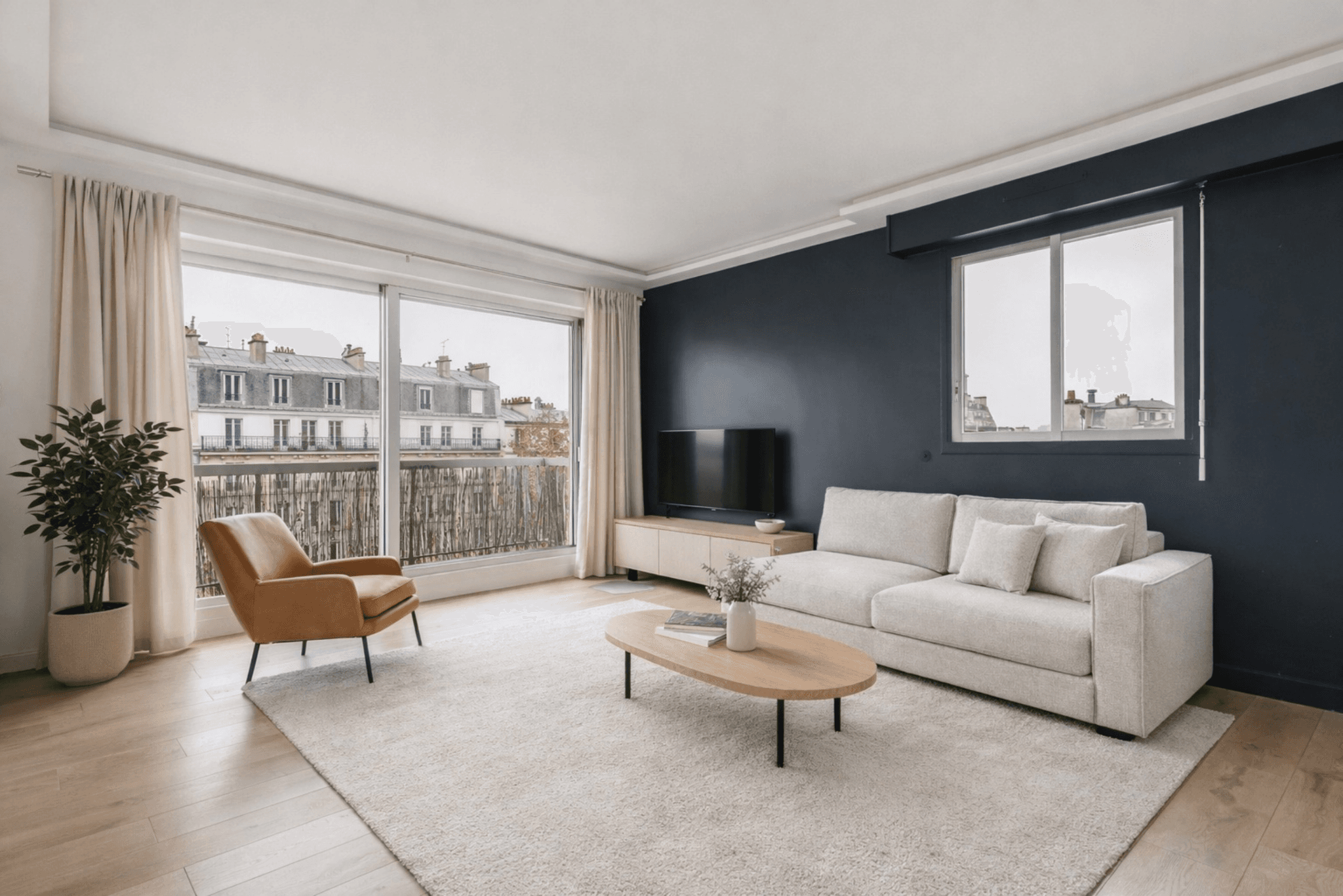 PARIS 16 - Appartement 3 pièces avec balcon et ascenseur