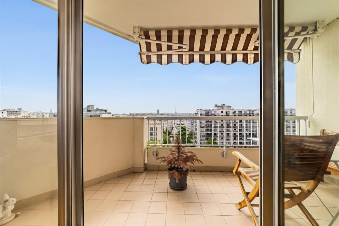 Courbevoie/ Bécon appartement 3P 83 m²